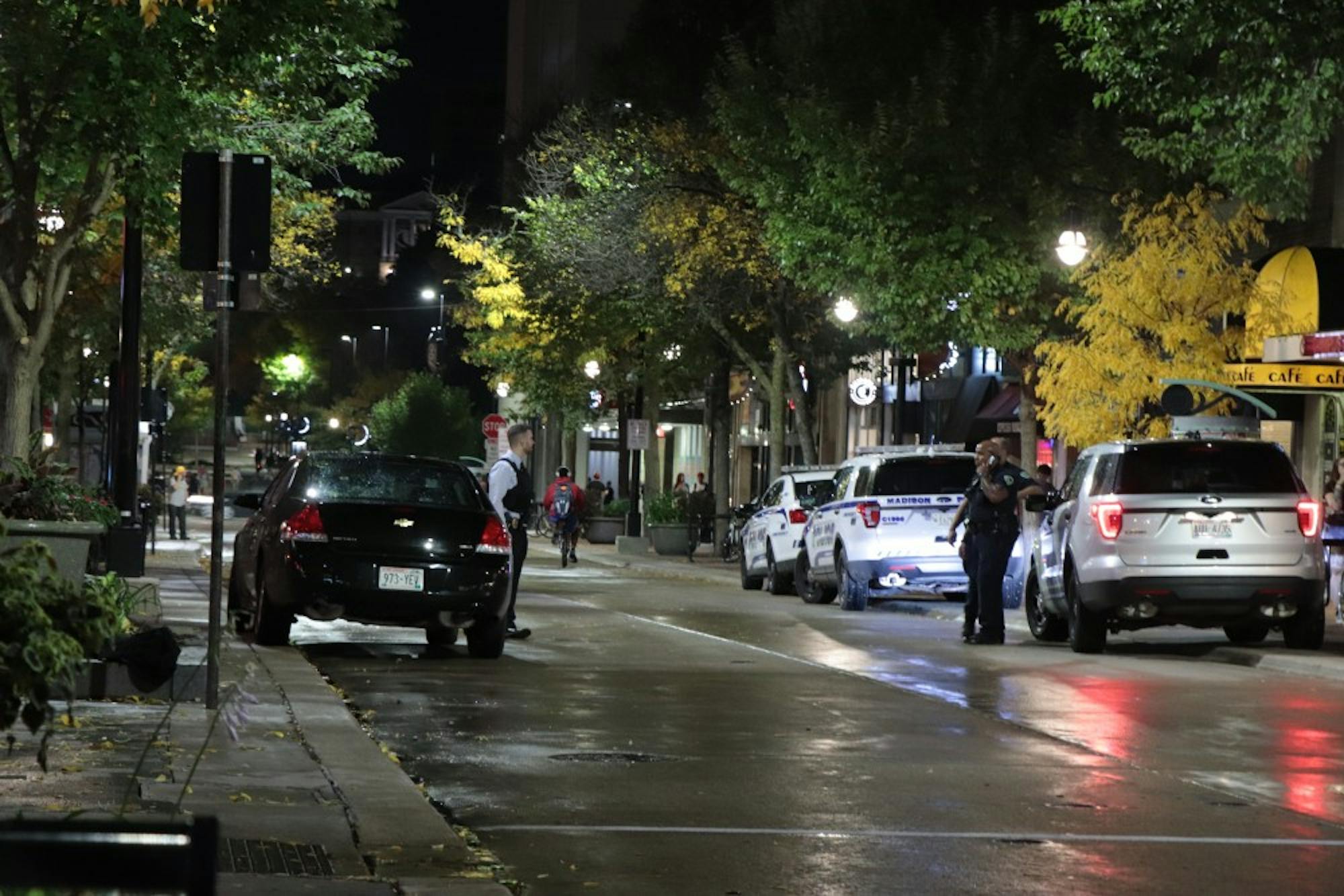 An hour after the stabbing occurred on the 600 block of State Street, police remained on the scene. The suspect fled the scene and hasn’t been caught, police said.