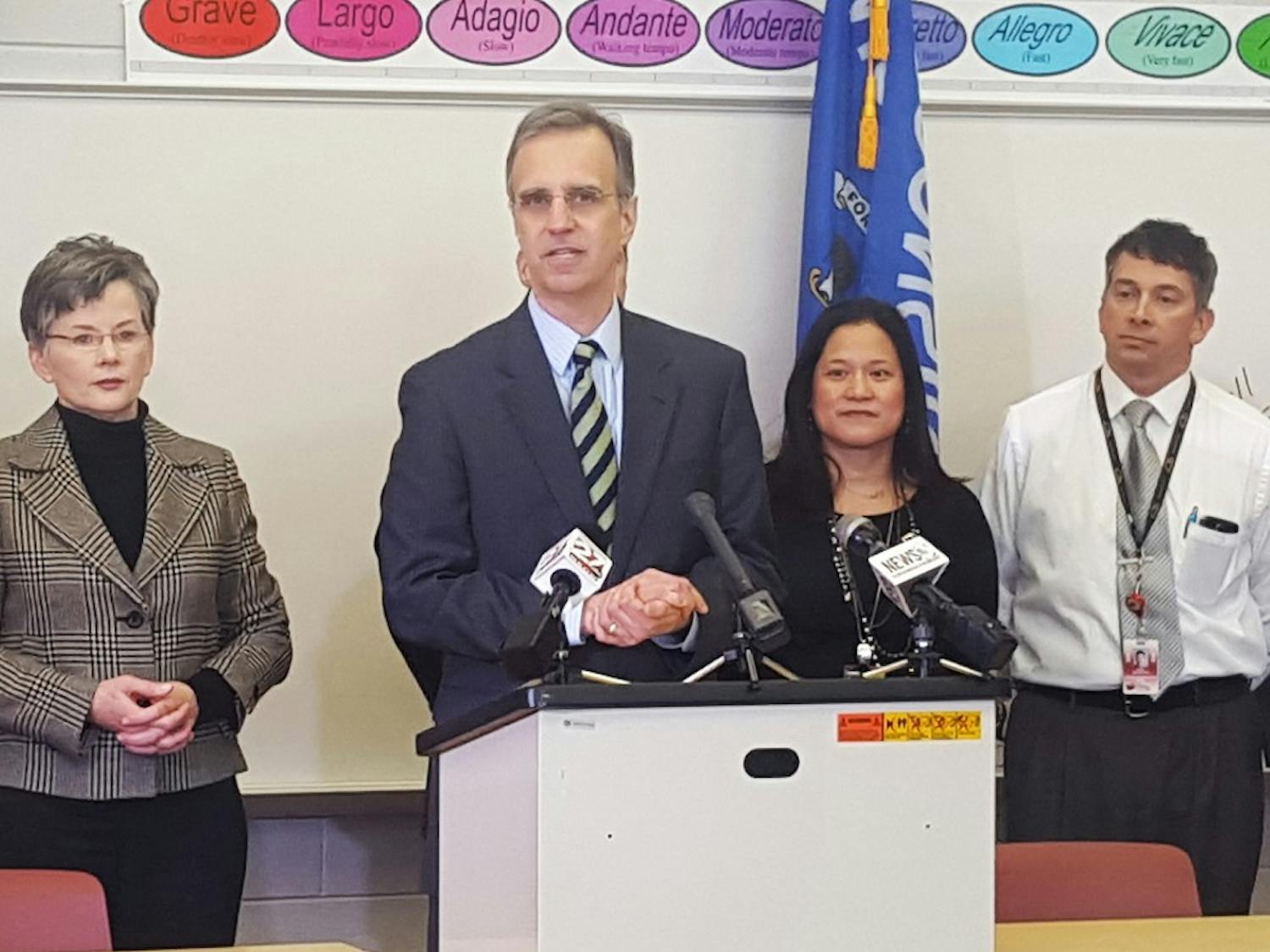 Joe Parisi announced today that he will expand the School Based Mental Health Teams budget in his 2016 budget.