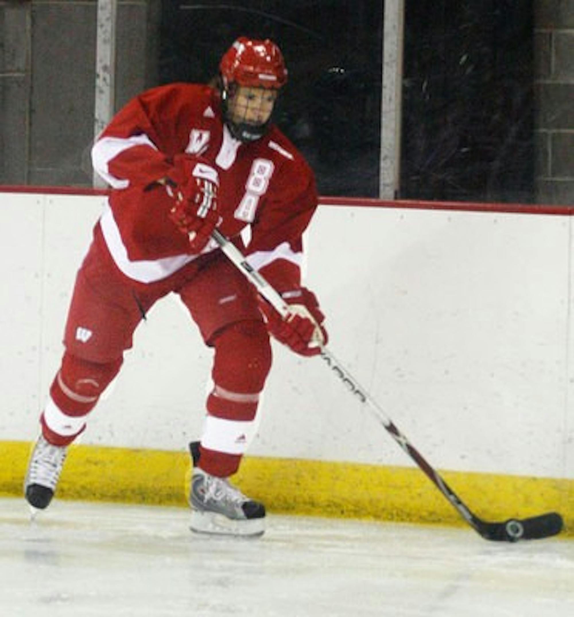 Women's hockey loses in NCAA Championship against Duluth