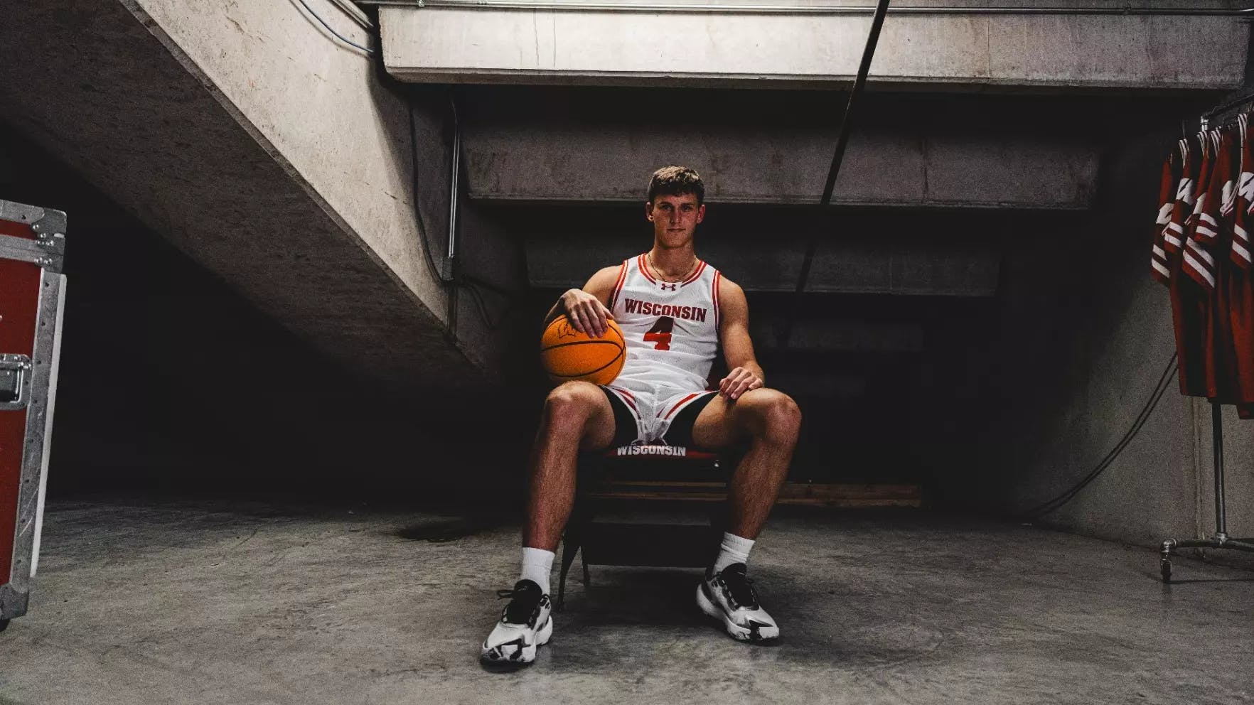 25-09-30_Zach_Kinziger_UW_Athletics