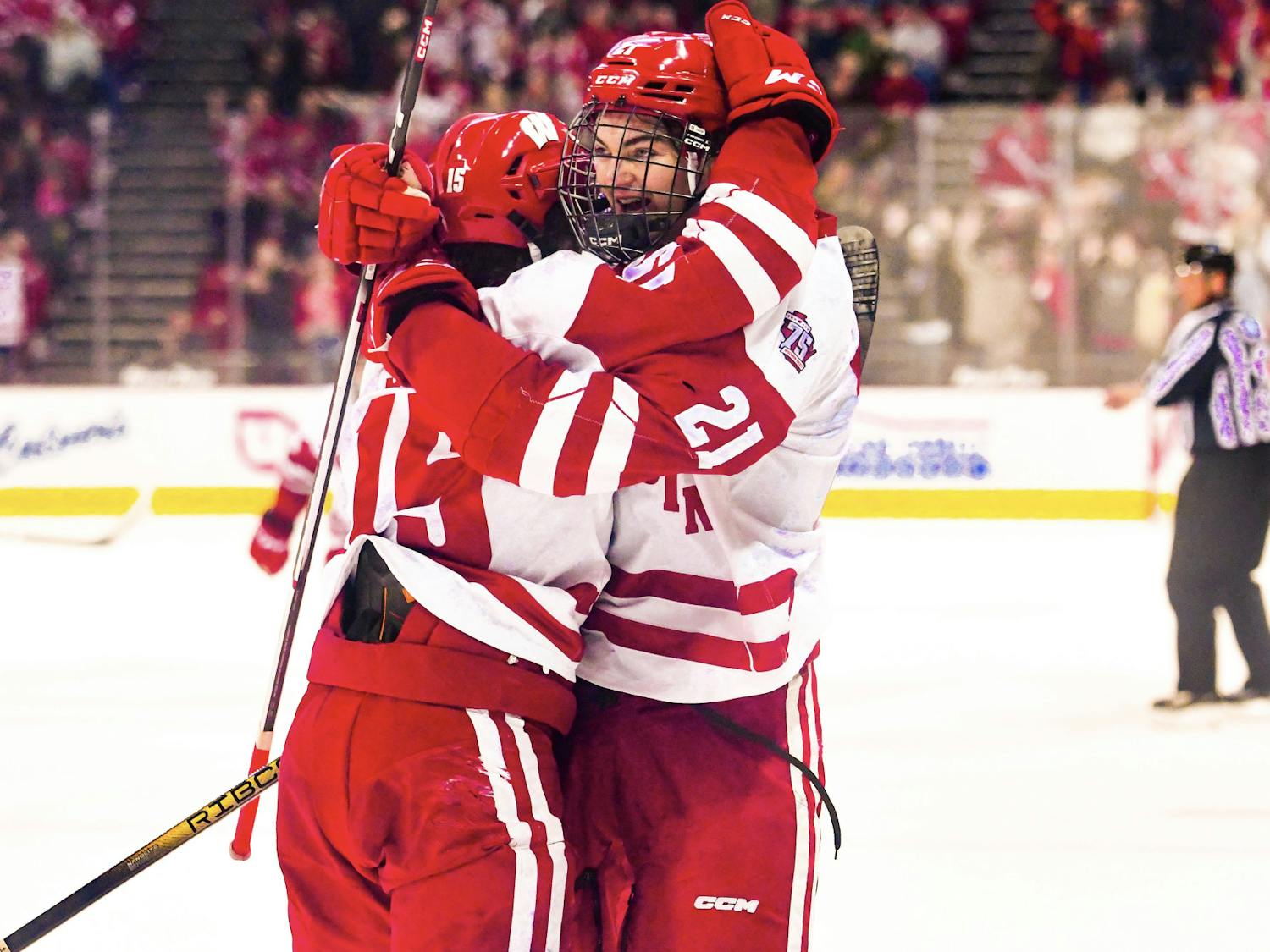 PHOTOS: Notre Dame Fighting Irish need more luck next time to take down Wisconsin