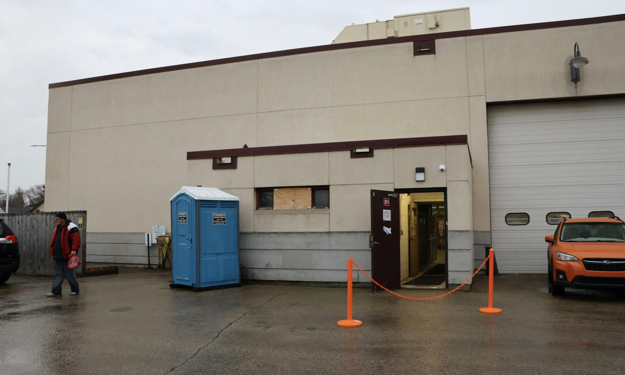 Temporary Men's Shelter at First Street, operated by Porchlight, Inc.