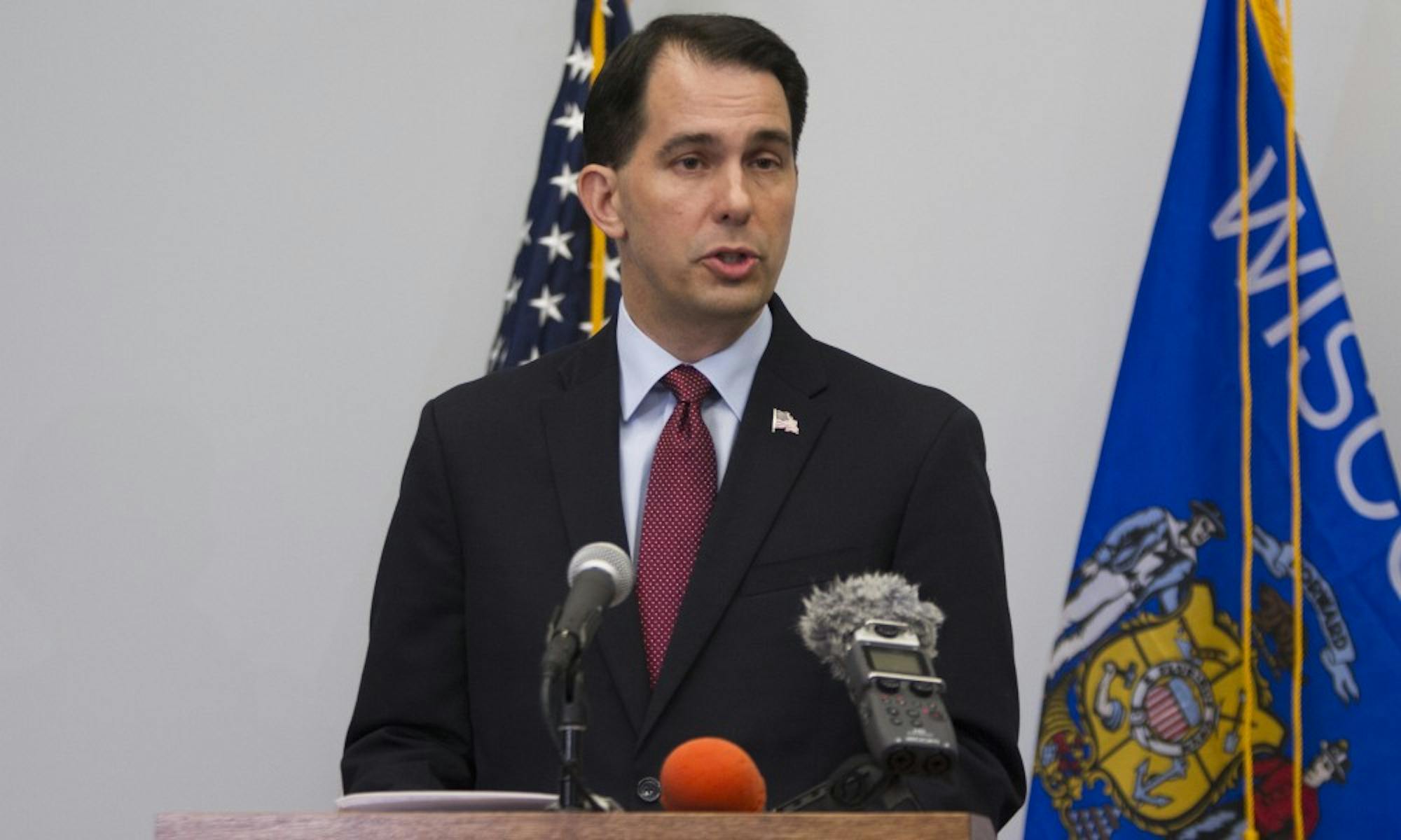 Gov. Scott Walker remains hesitant to fund roadway expansion while bipartisan criticism mounts.&nbsp;