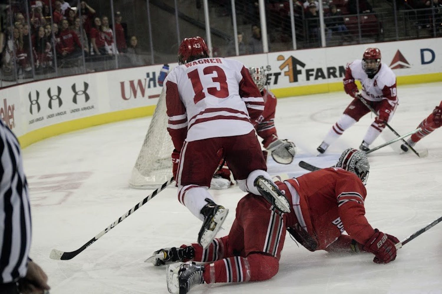 Gallery: Wisconsin Badgers men's hockey flounder against Ohio State 