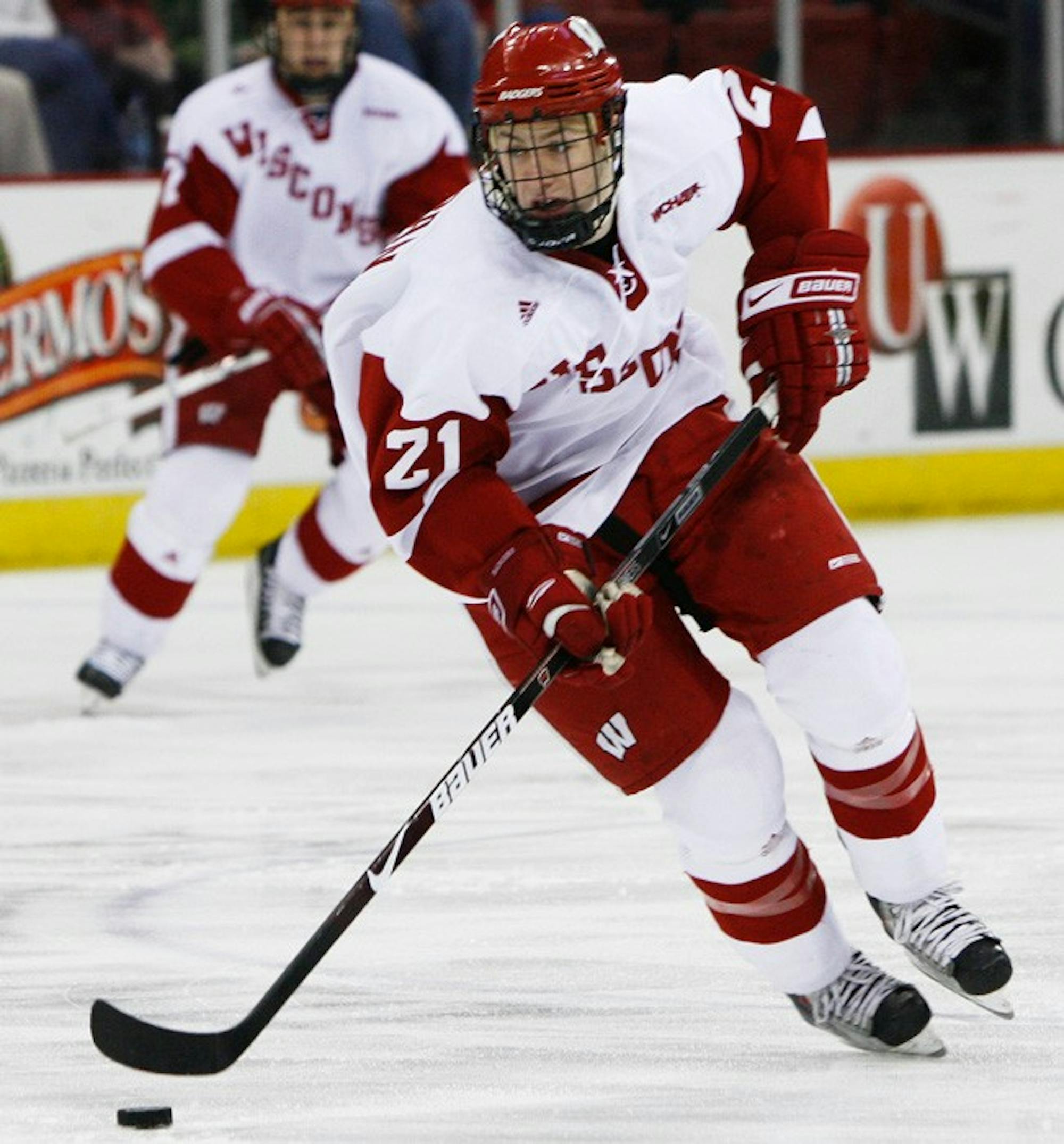 Stepan reflects on World Juniors, outdoor hockey