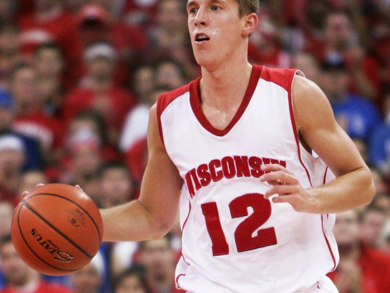 Badgers travel to UW-GB