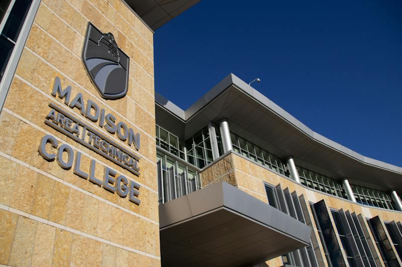 Wisconsin ranks 43rd nationally in university funding, 7th for technical colleges