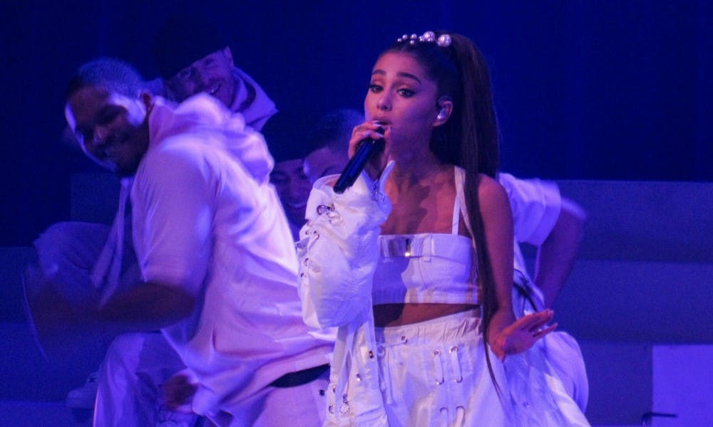 On June 4, Ariana Grande hosted a benefit concert in Manchester, England.&nbsp;