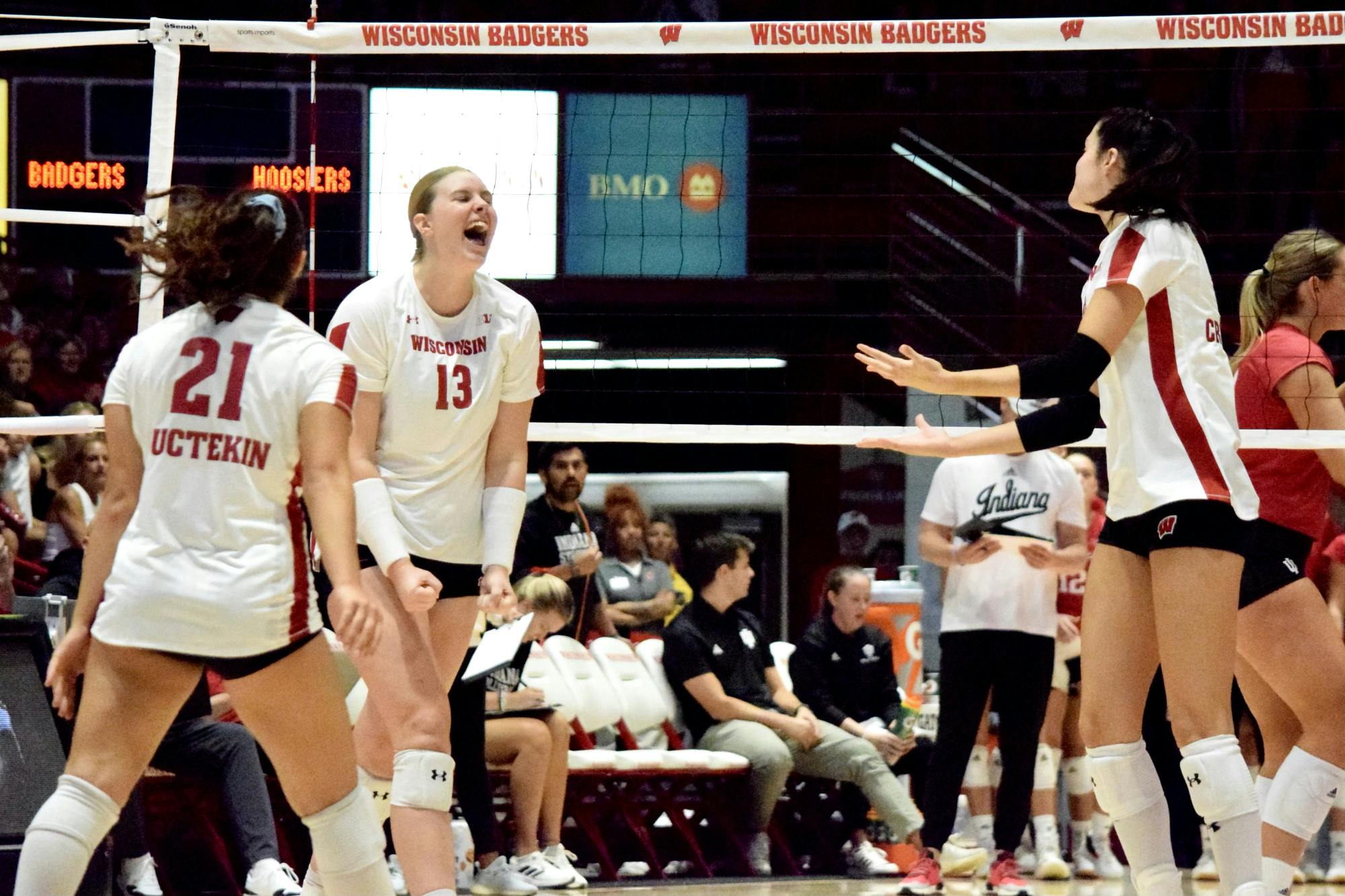 Wisconsin Volleyball Continues Undefeated Start, Sweeps Indiana - The ...