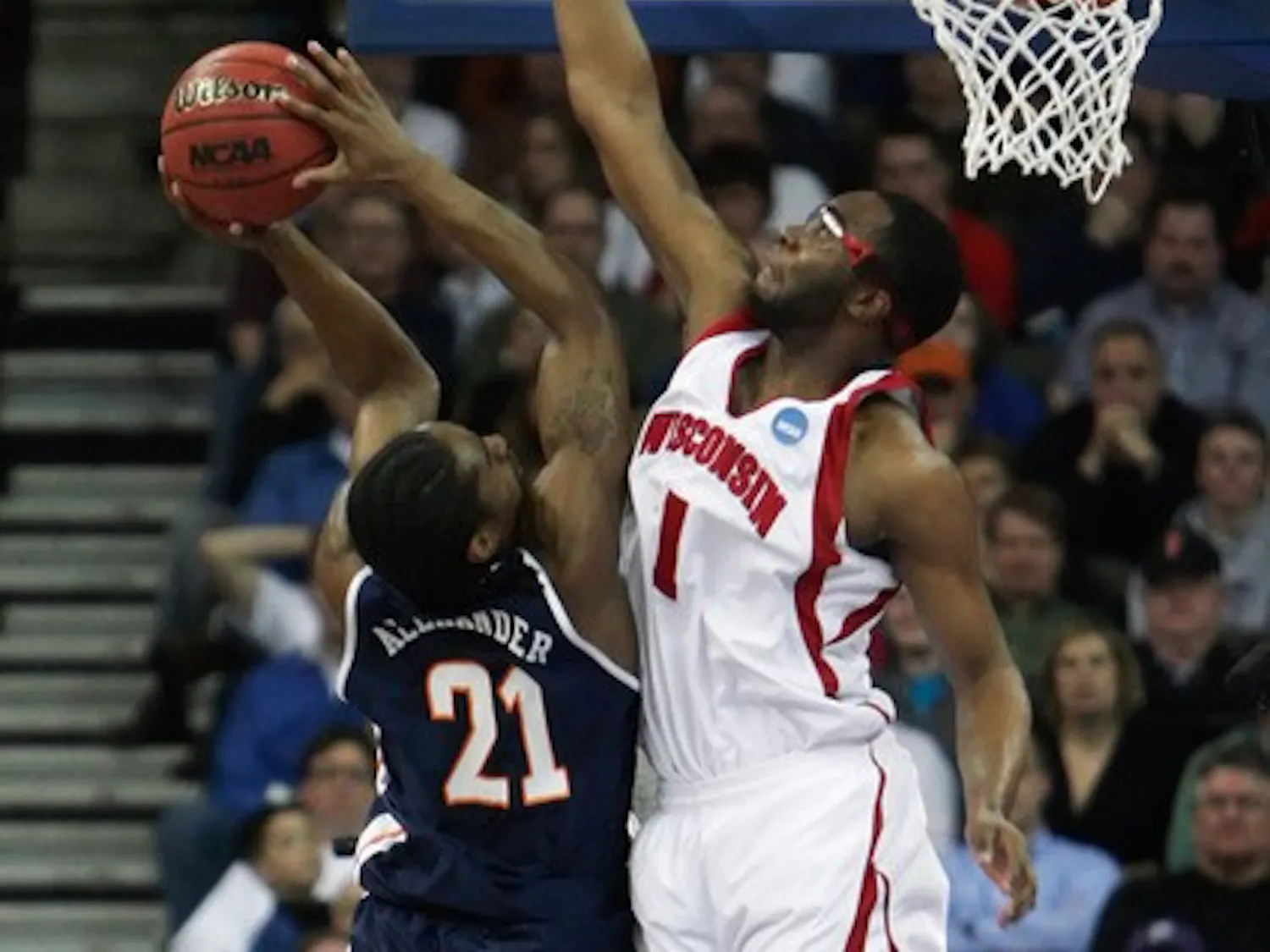 Badgers look to lock down Curry