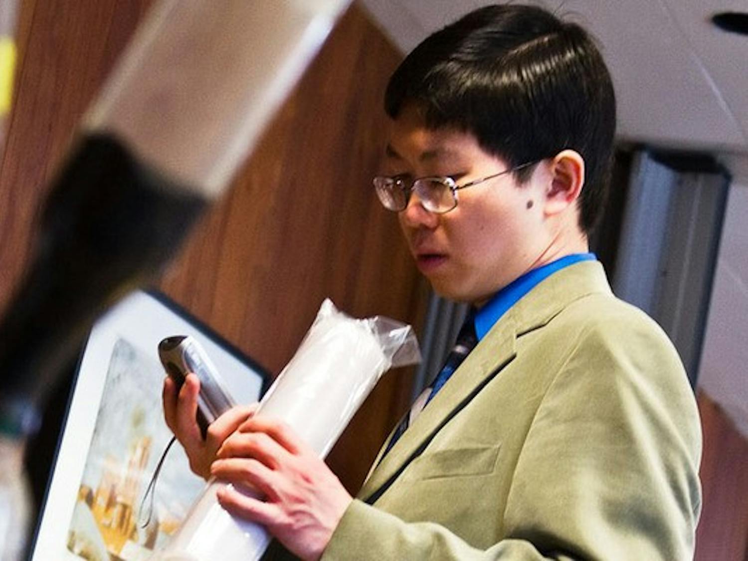 Students show entrepreneur skills in 100 hours