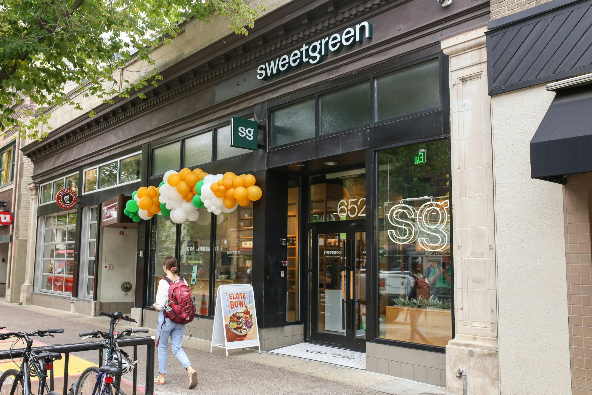 sweetgreenopening.jpg