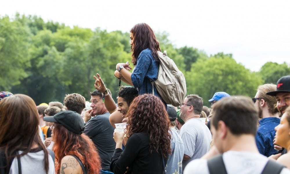 Combining the art exhibits with the natural wilderness surrounding the festival, Eaux Claires transforms into a wooded paradise for all things art, literature and music.