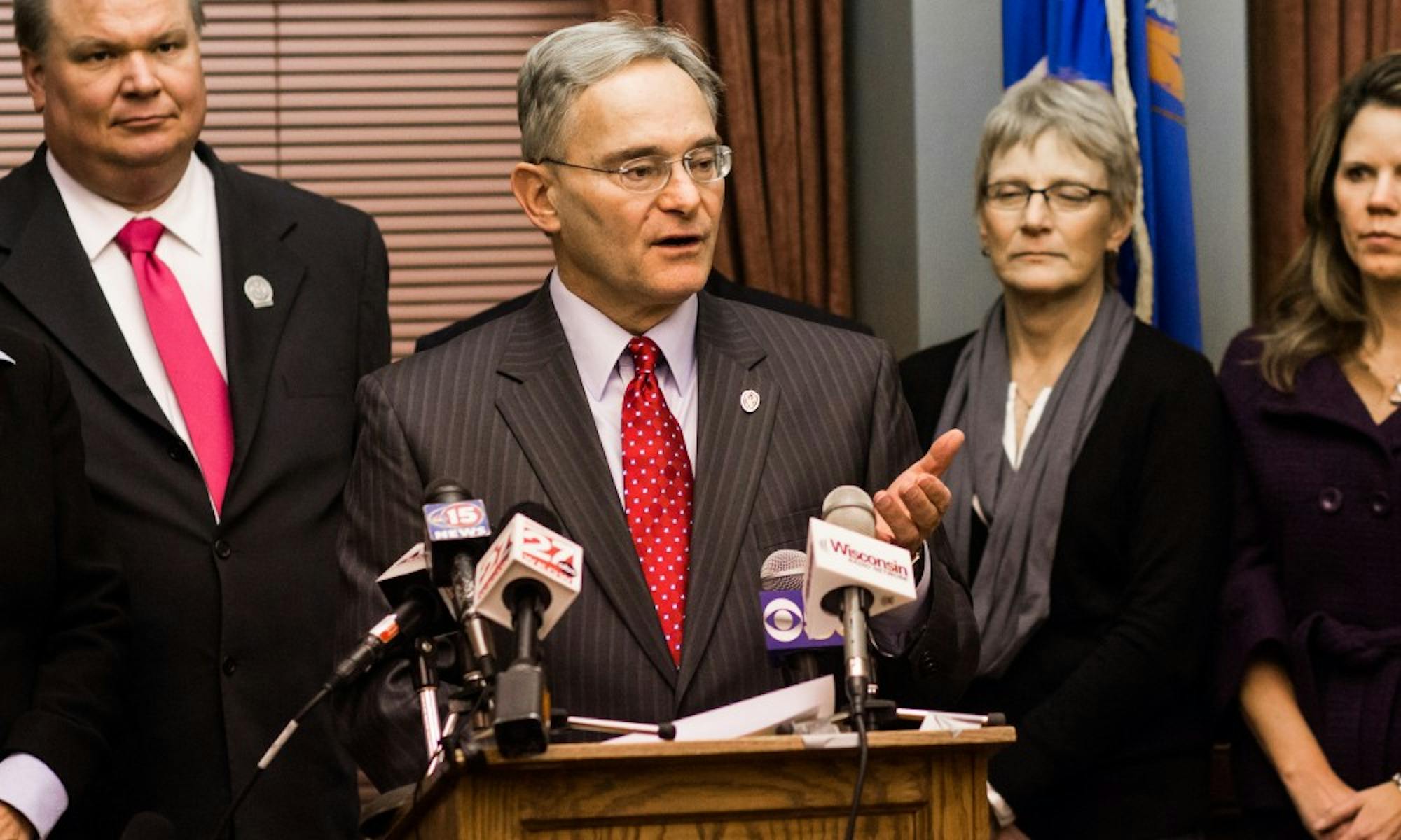 State Rep. Peter Barca, D-Kenosha, will step down as minority leader effective Sept. 30.