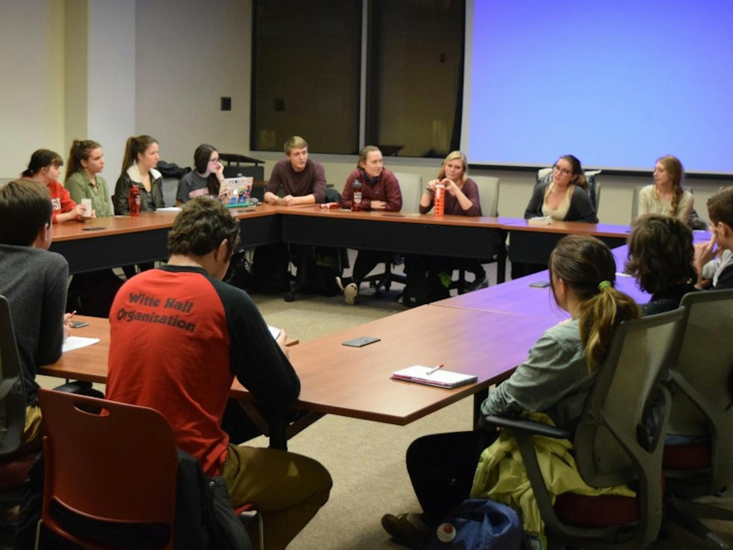 In a meeting Tuesday, ASM's Sustainability Committee discussed next steps for promoting an environmental science requirement for all students.