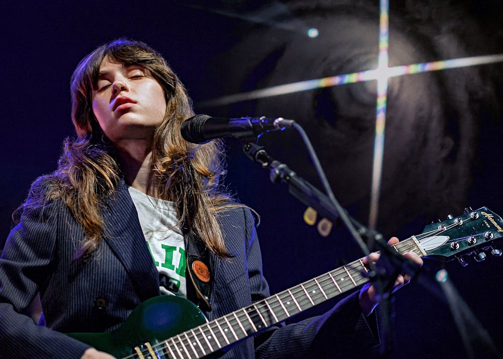 Clairo_@_The_Greek_L.A._04_02_2022_(52296755997).jpg