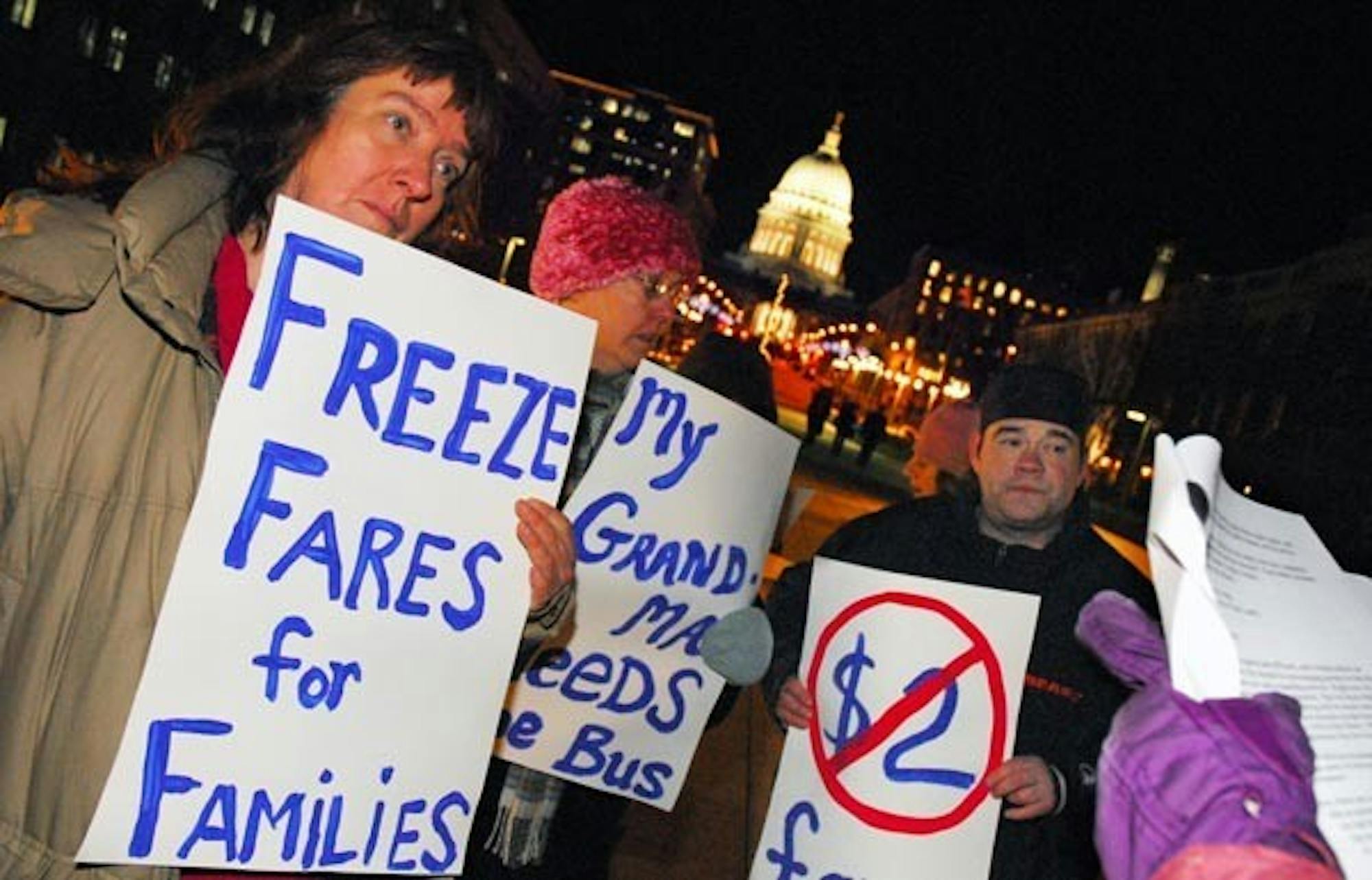 Transit advocates voice opposition to pricier Madison Metro bus rides
