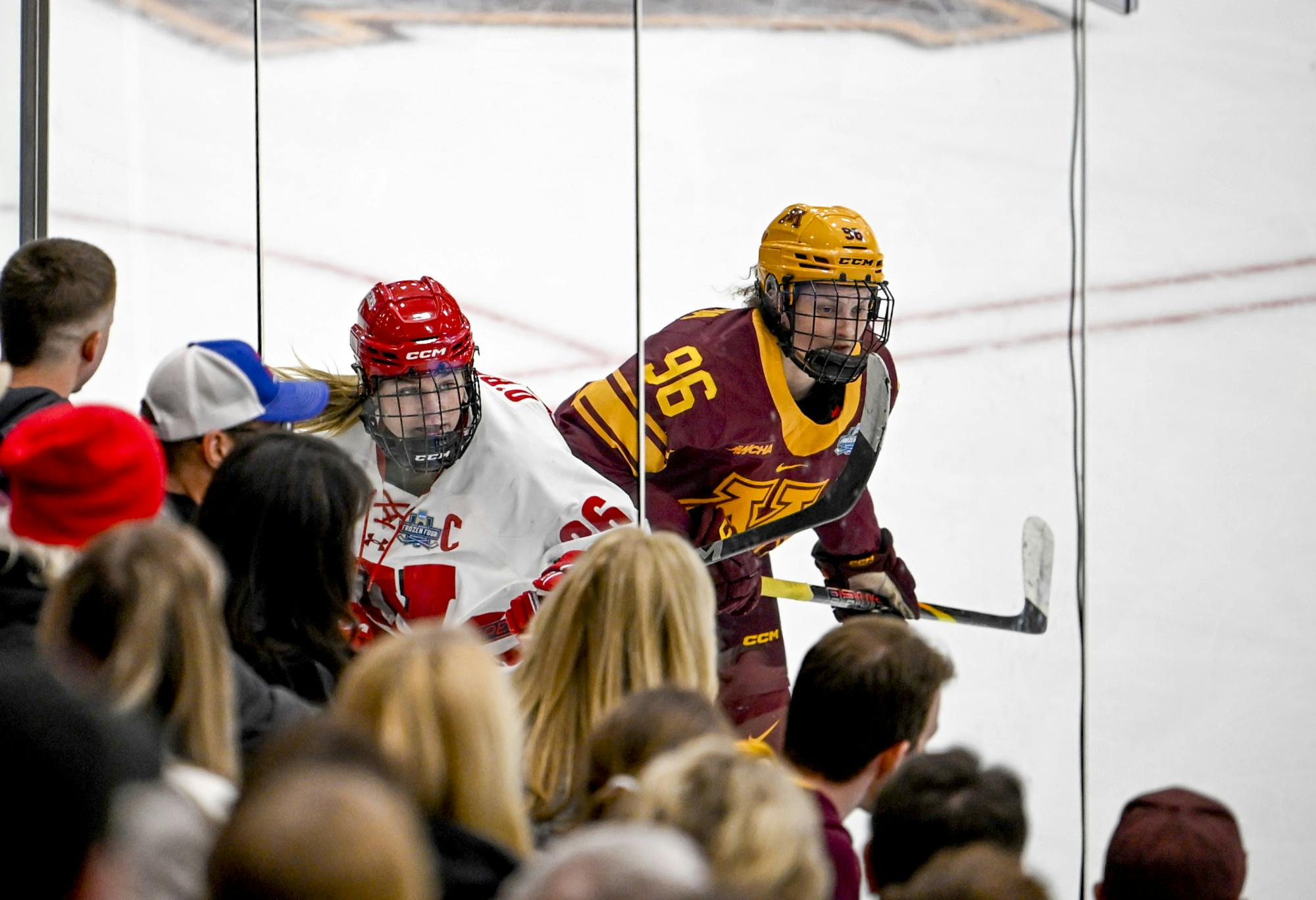 3.21.2025-ncaa-womens-hockey-frozen-four-semifinals-wis-vs-minn-third-period-3-7.jpg