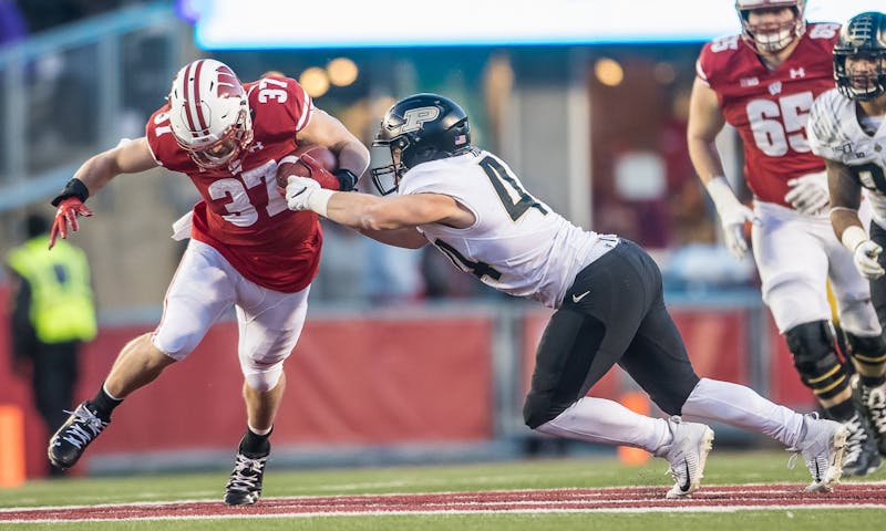Garrett Groshek looks to give veteran leadership and pass-catching ability to Wisconsin's new three-headed monster at the running back position.