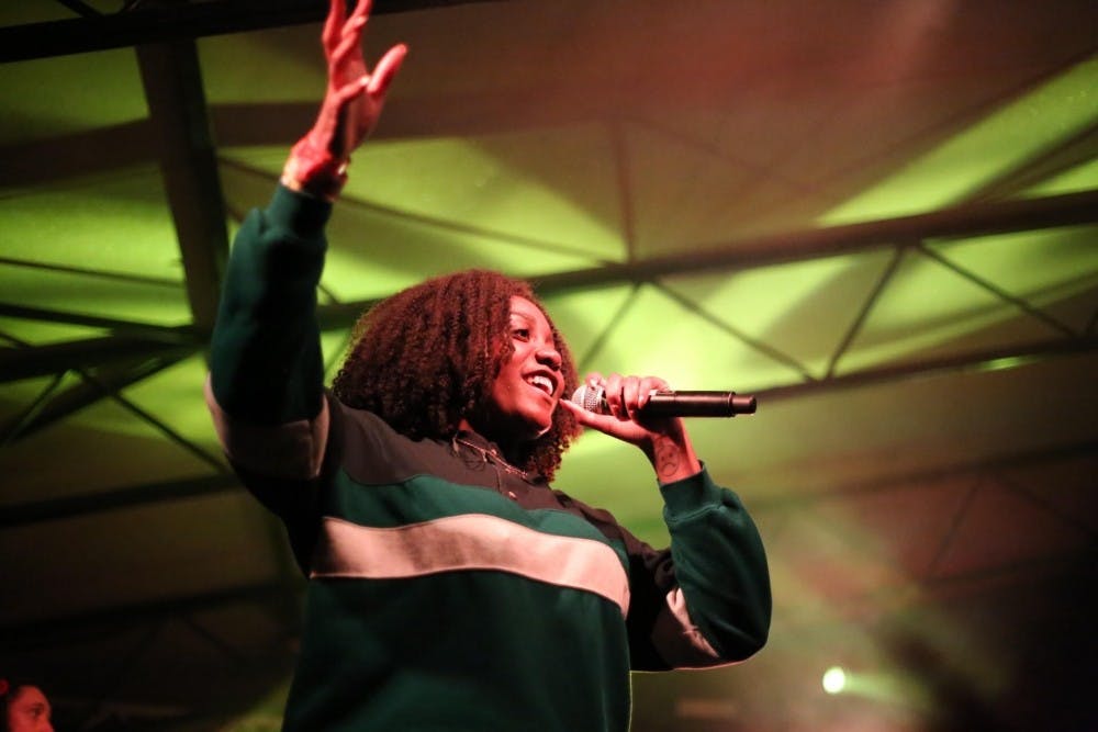 Noname&nbsp;kept the audience wanting more after performing a short but sweet set at Majestic on Monday.