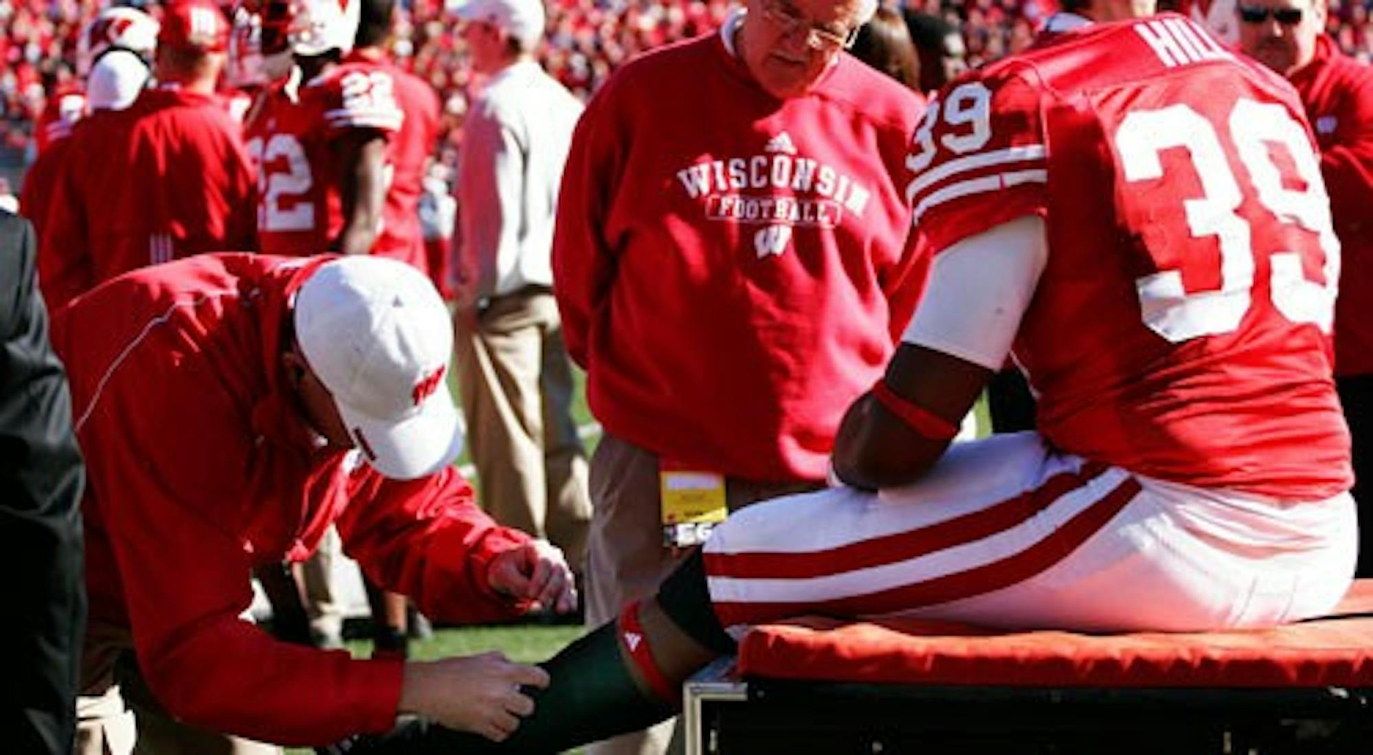 Badgers give up late lead to the Spartans
