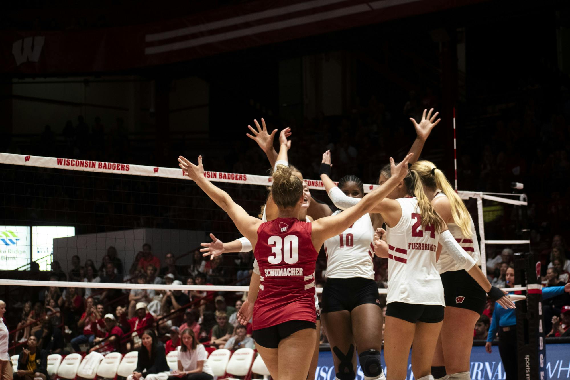 PHOTOS: Badgers tame Milwaukee Panthers in three sets