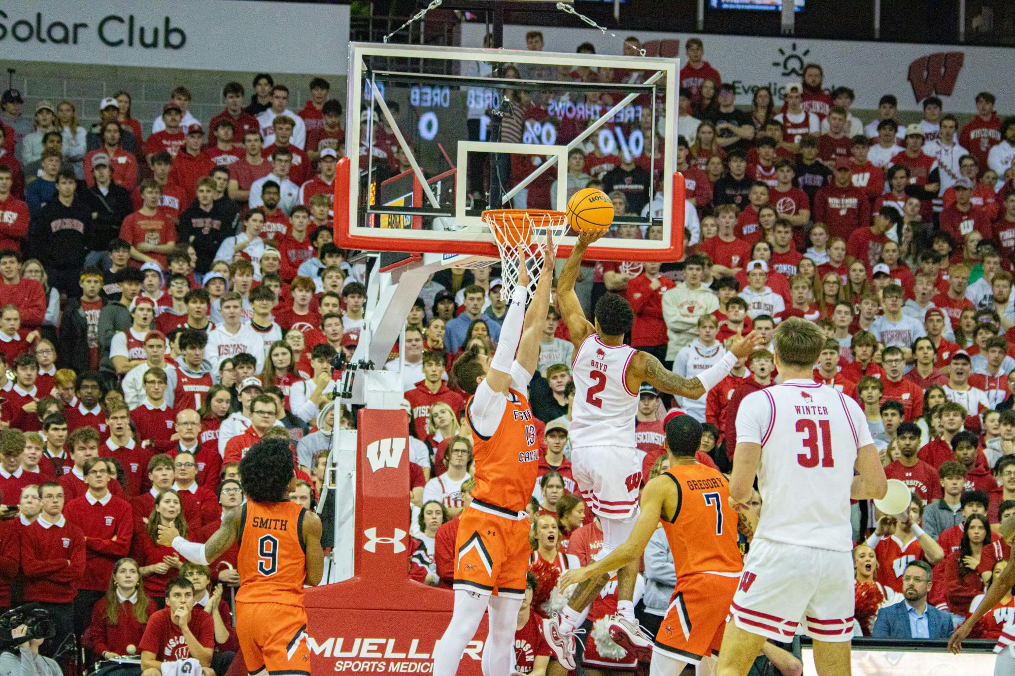 25-11-3 Dye_Mens_Basketball_B-01.jpg