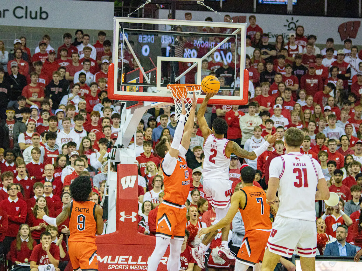 25-11-3 Dye_Mens_Basketball_B-01.jpg