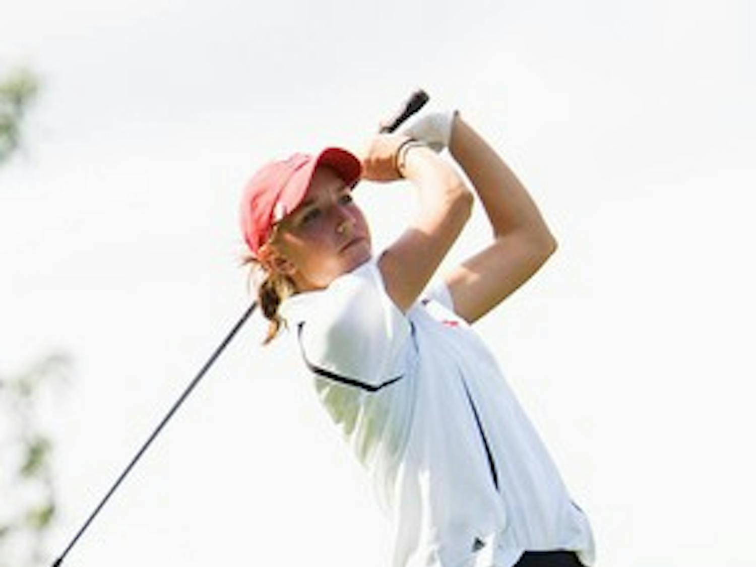 Women's golf finishs fifth over weekend