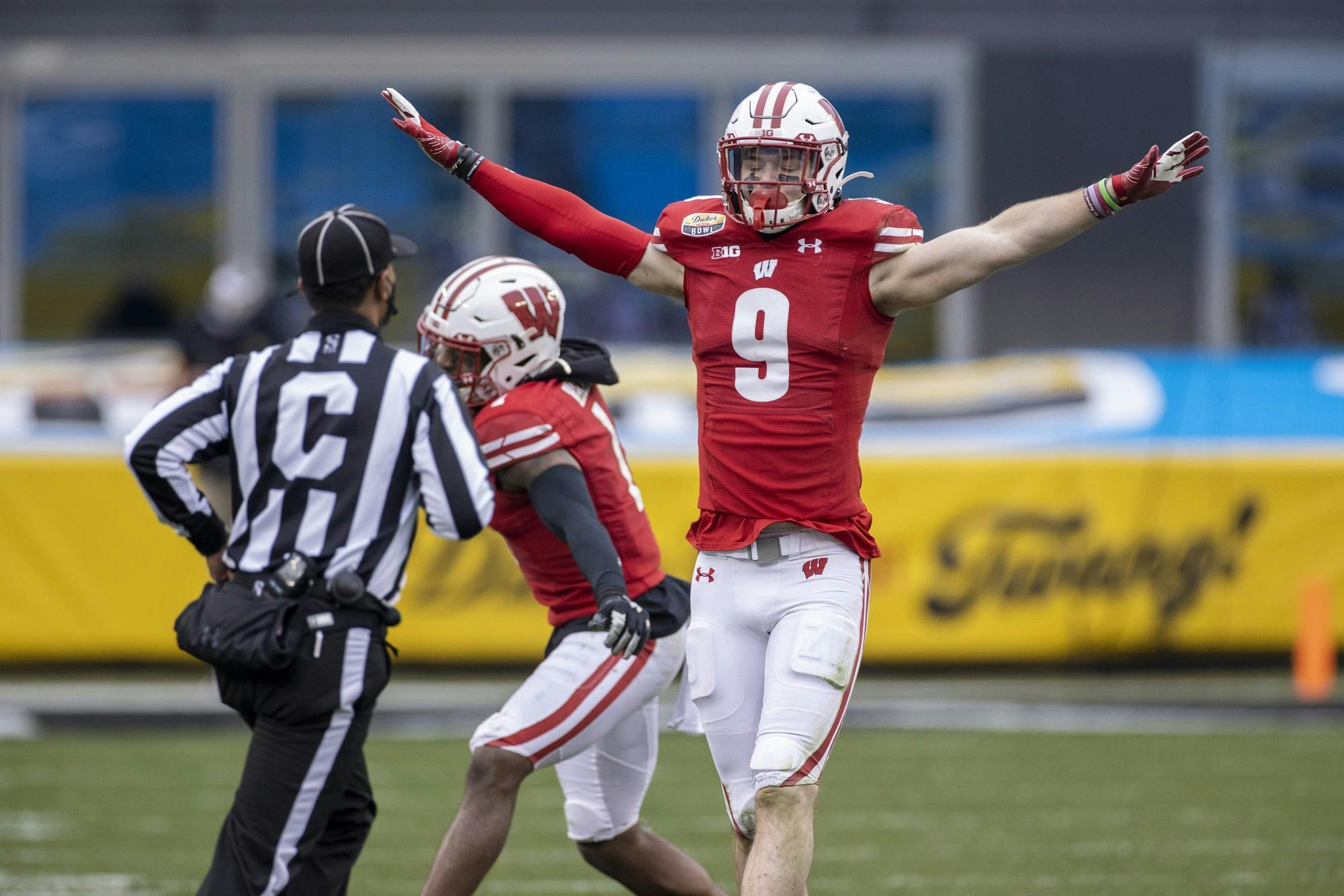 Wake Forest Wisconsin Football1