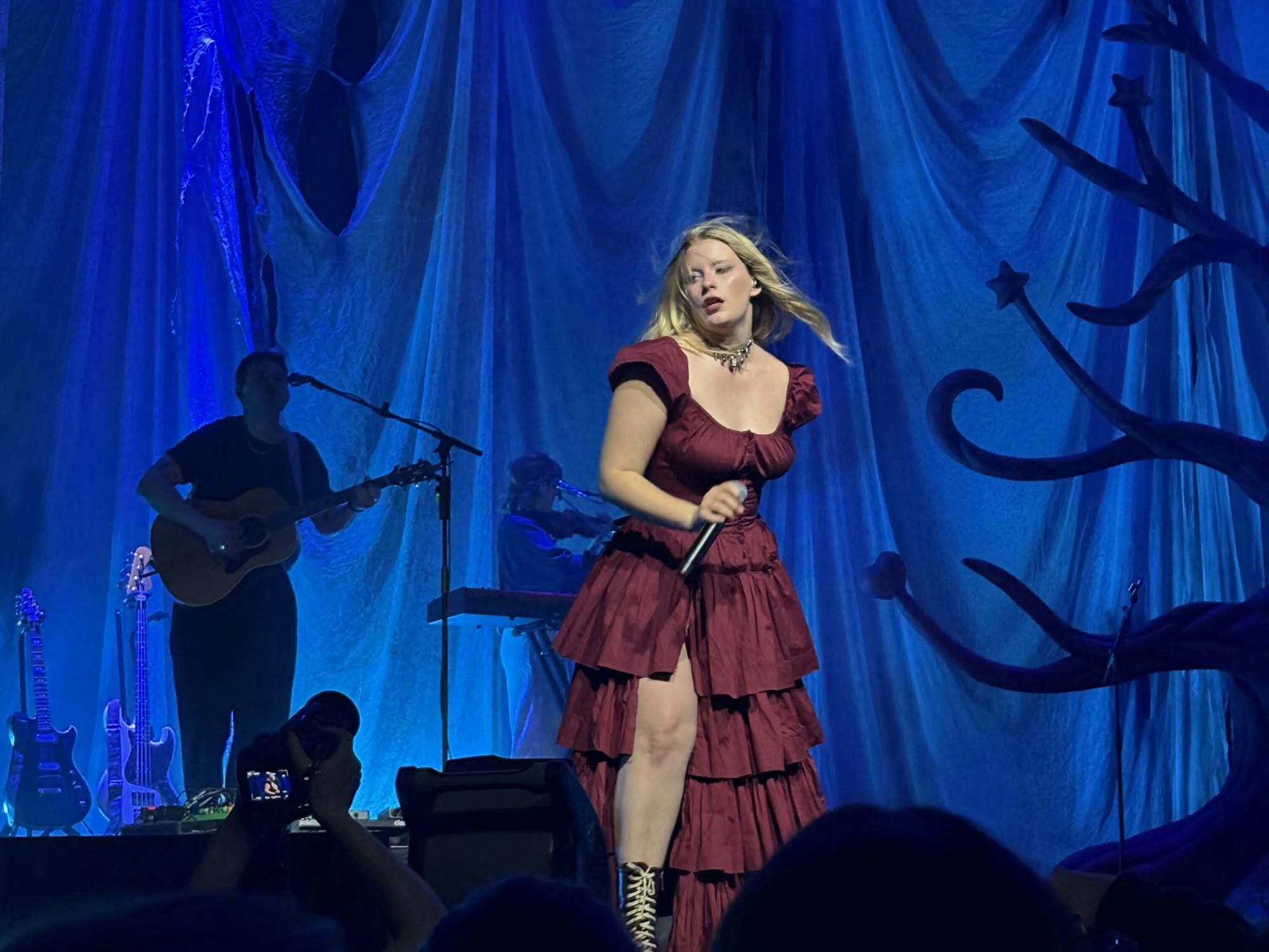 Paris Paloma brings rage, tenderness, fairy wings to Madison - The ...