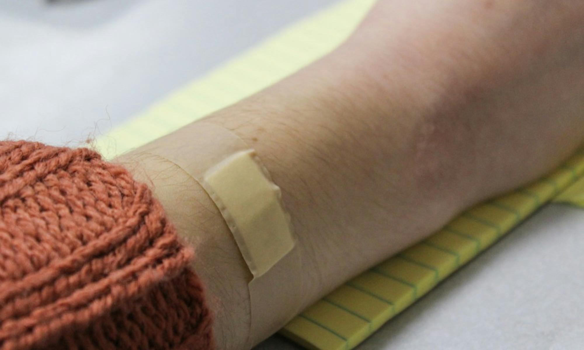 New bandage technology could be a faster, cost-efficient way to heal injuries. &nbsp;