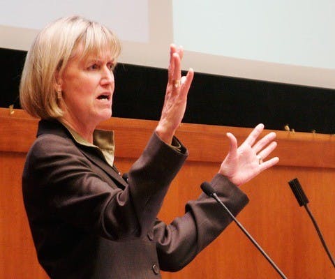 Lawton outlines state's goals to promote renewable energy