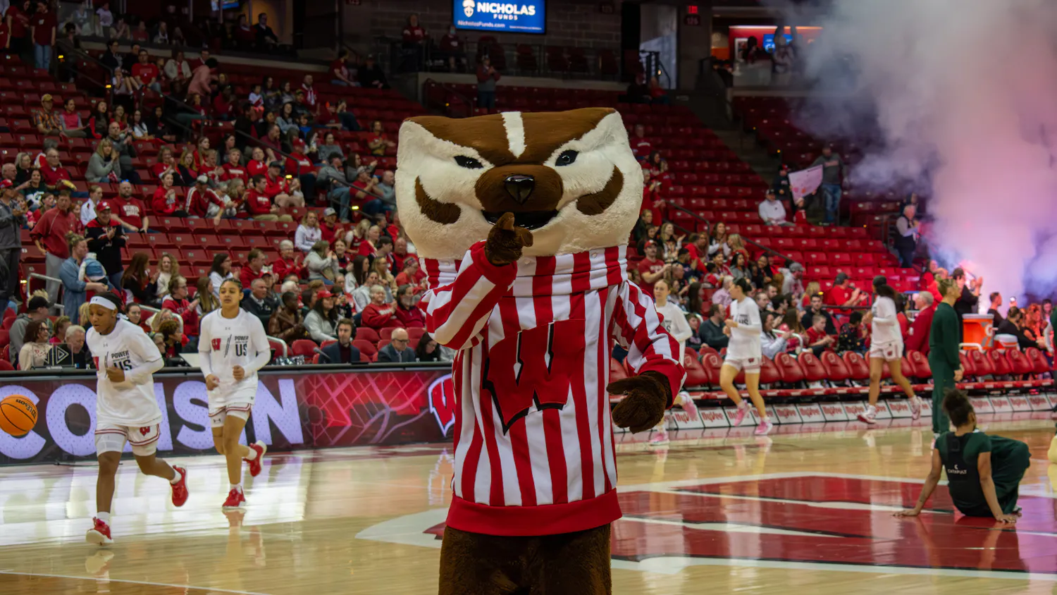 Bucky, Badgers vs Spartans 3.3.24