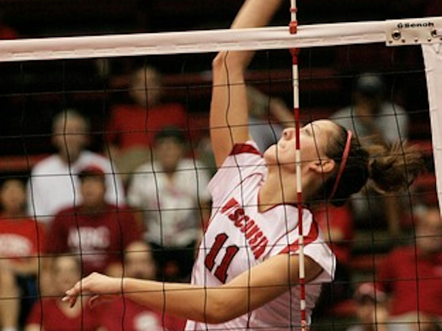 Wack sisters hope to repeat high school magic at UW