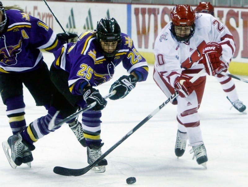 Badgers take two points at UM