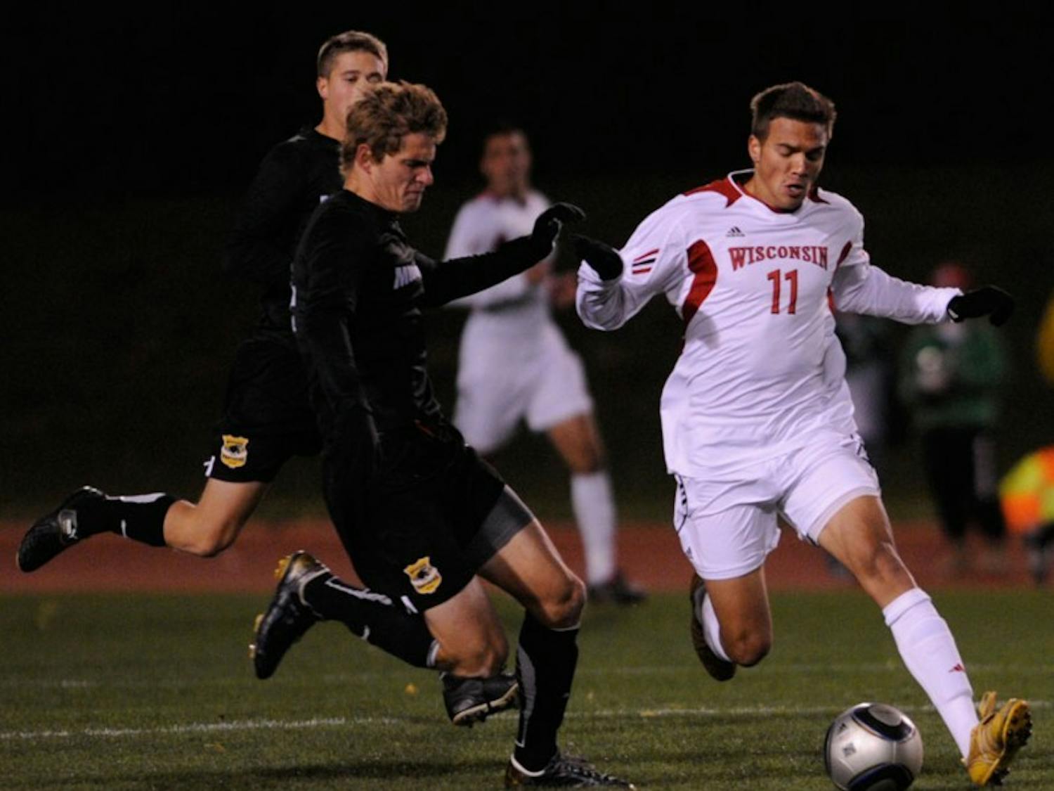 Wisconsin athletes to watch in 2011-'12