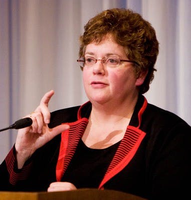 Chancellor pushes value of education in humanities