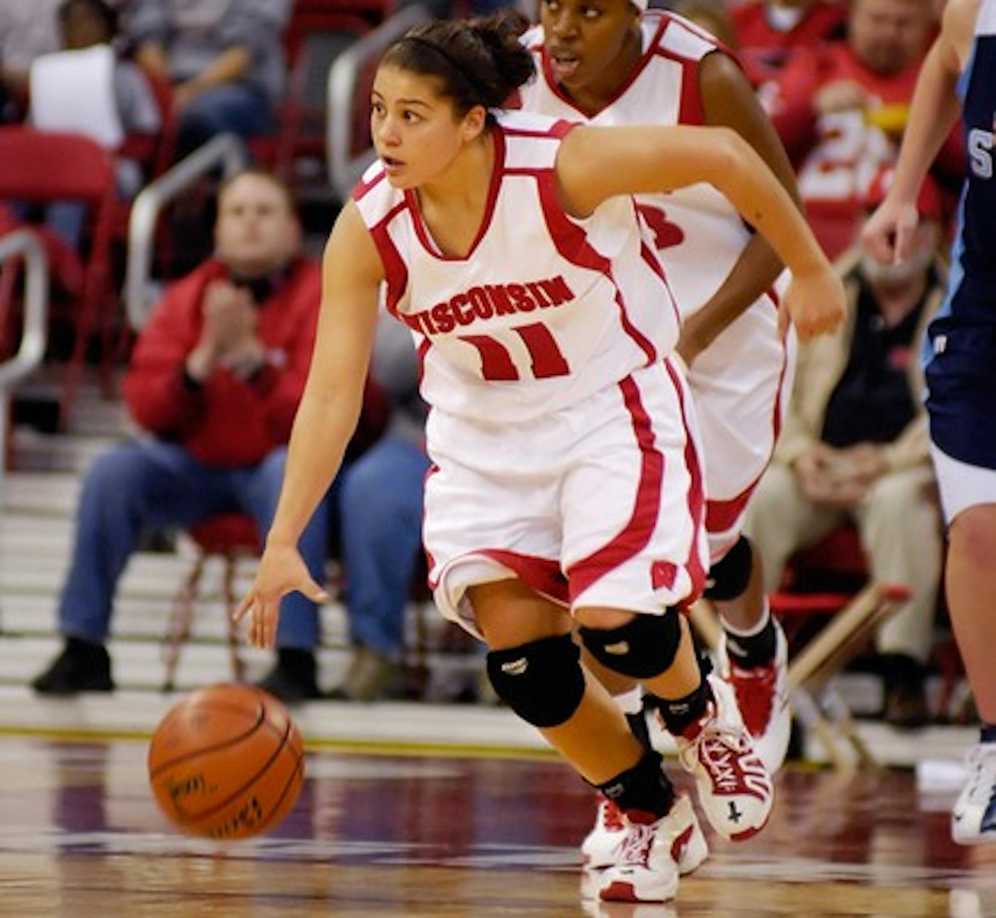 Badgers thrash Drake at home