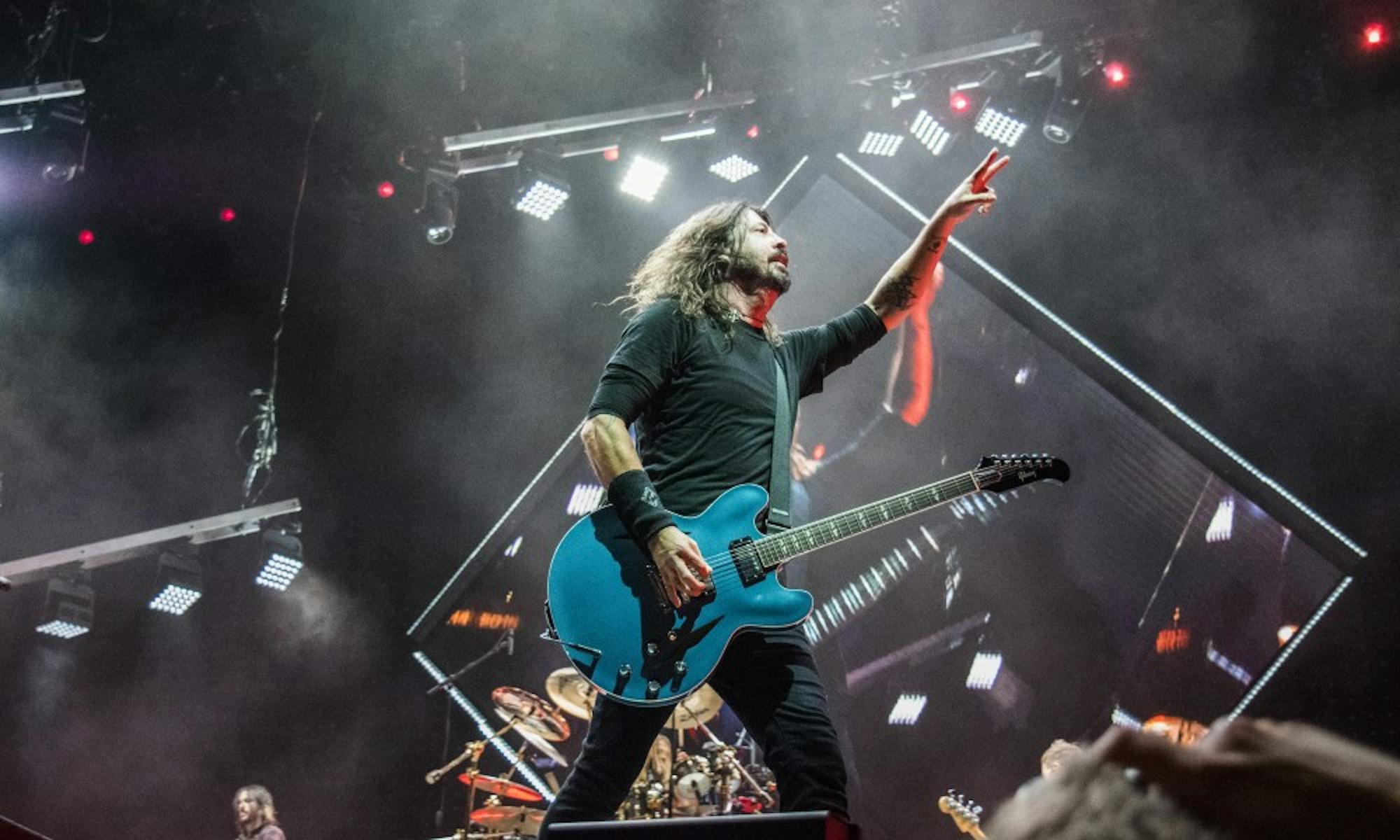 Lead singer of Foo Fighters,&nbsp;Dave Grohl, delivered an impressive performance at the Kohl Center on Tuesday.