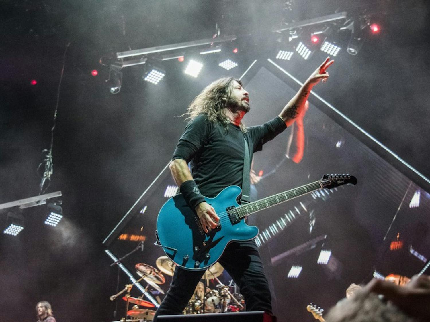 Lead singer of Foo Fighters,&nbsp;Dave Grohl, delivered an impressive performance at the Kohl Center on Tuesday.
