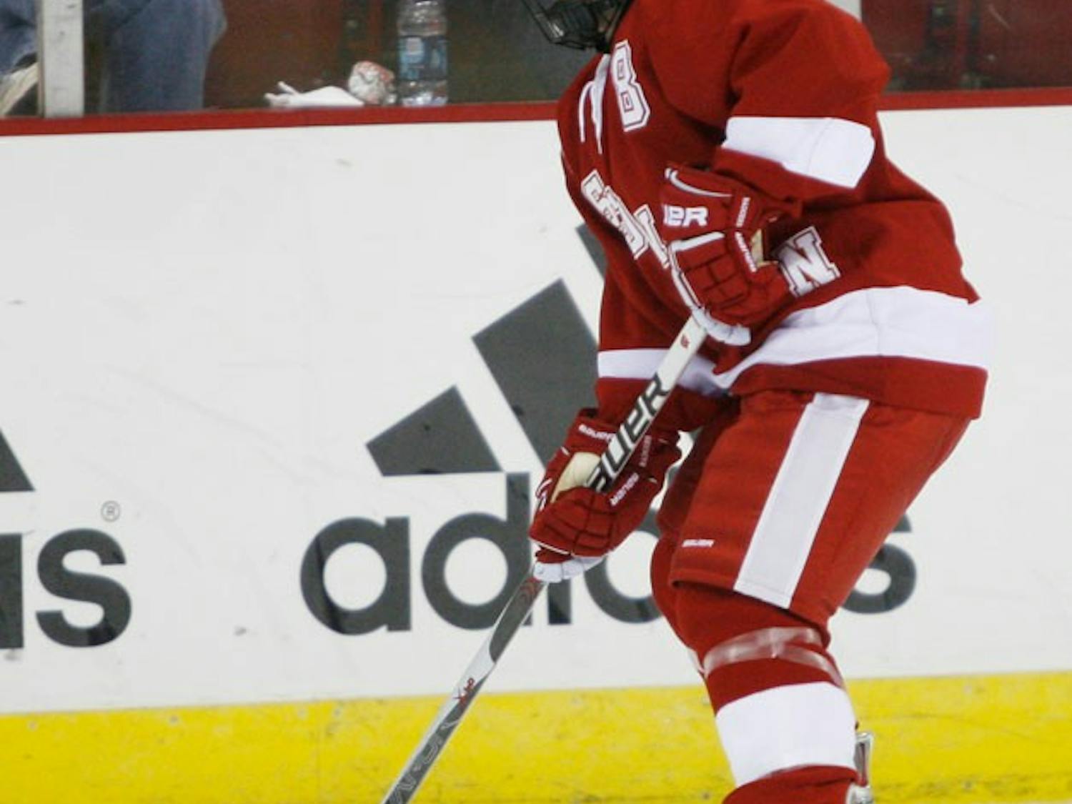 UW struggles on road, falls in first series sweep