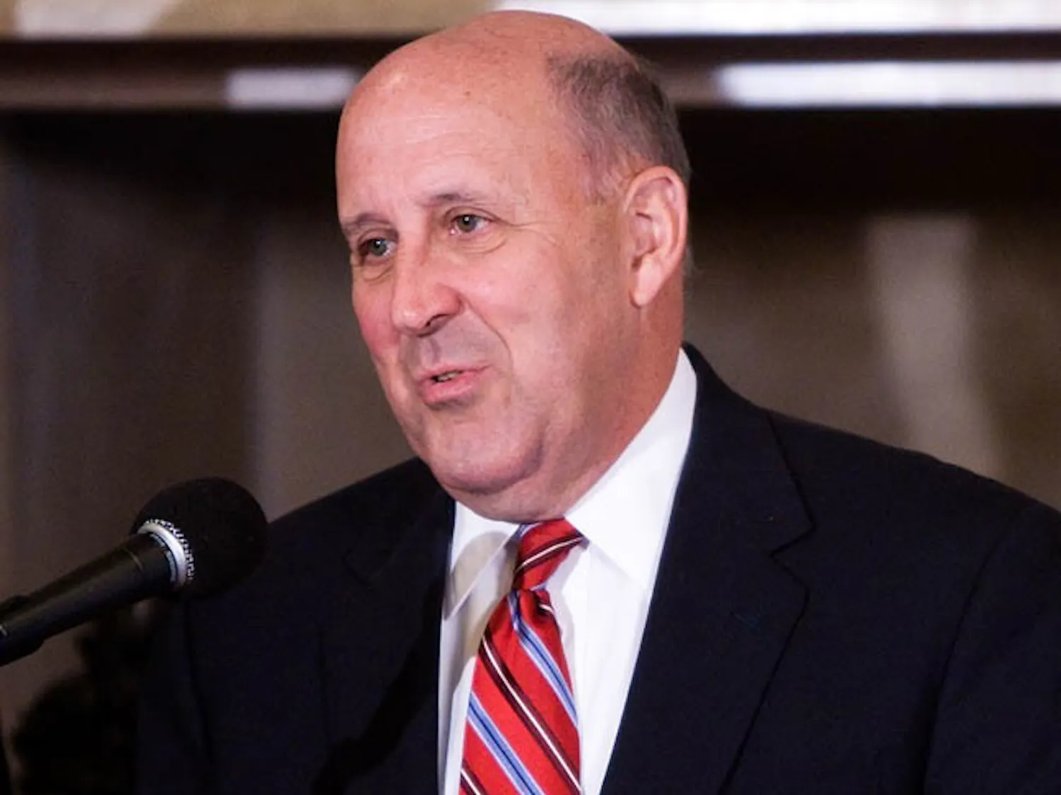 New law requires health insurance for young adults