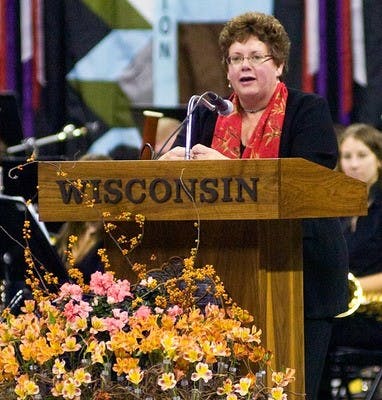 Martin receives official UW welcome at speech