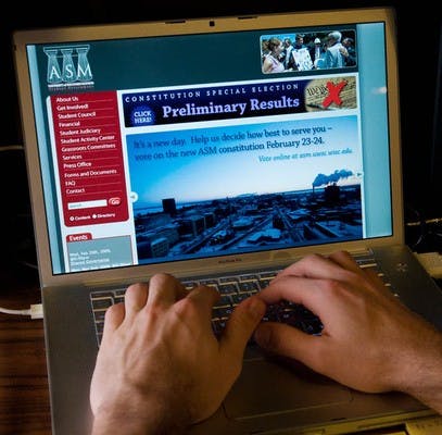 Students vote against ASM Constitution