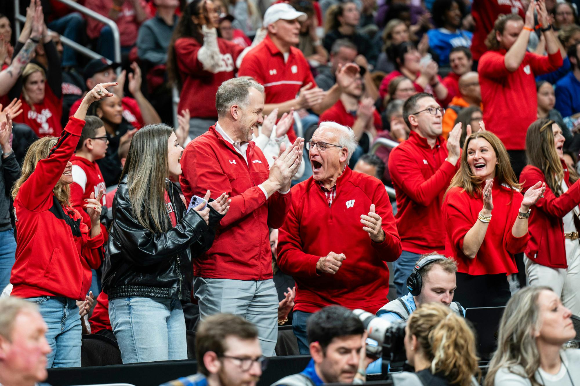NCAA Volleyball Semifinals 2025-12-18TW 1018A