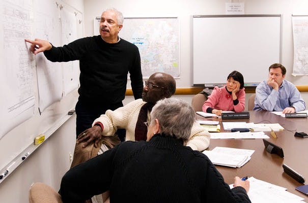 Committee to change late-night vending