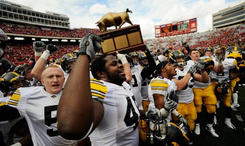 Big Ten division alignment splits UW from Minnesota, Iowa