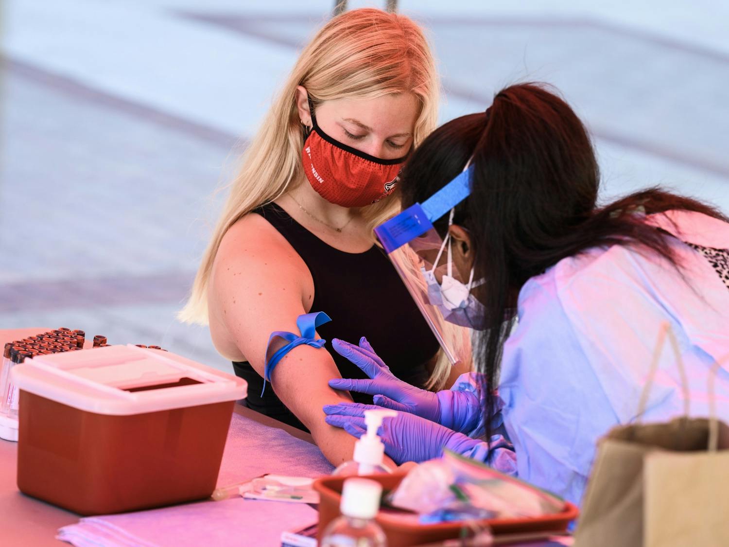 CDC_COVID-19_survey20_3805