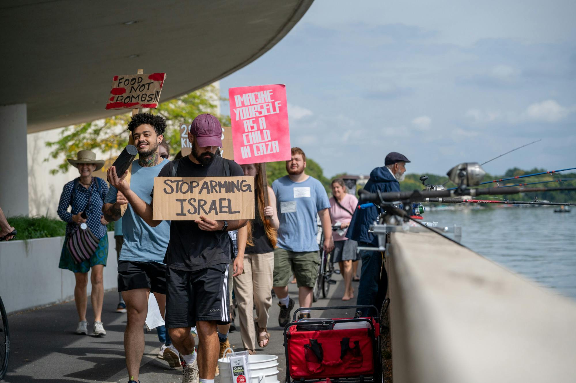 (25-09-21)_Piper_Anti_War_Walk-10.jpg